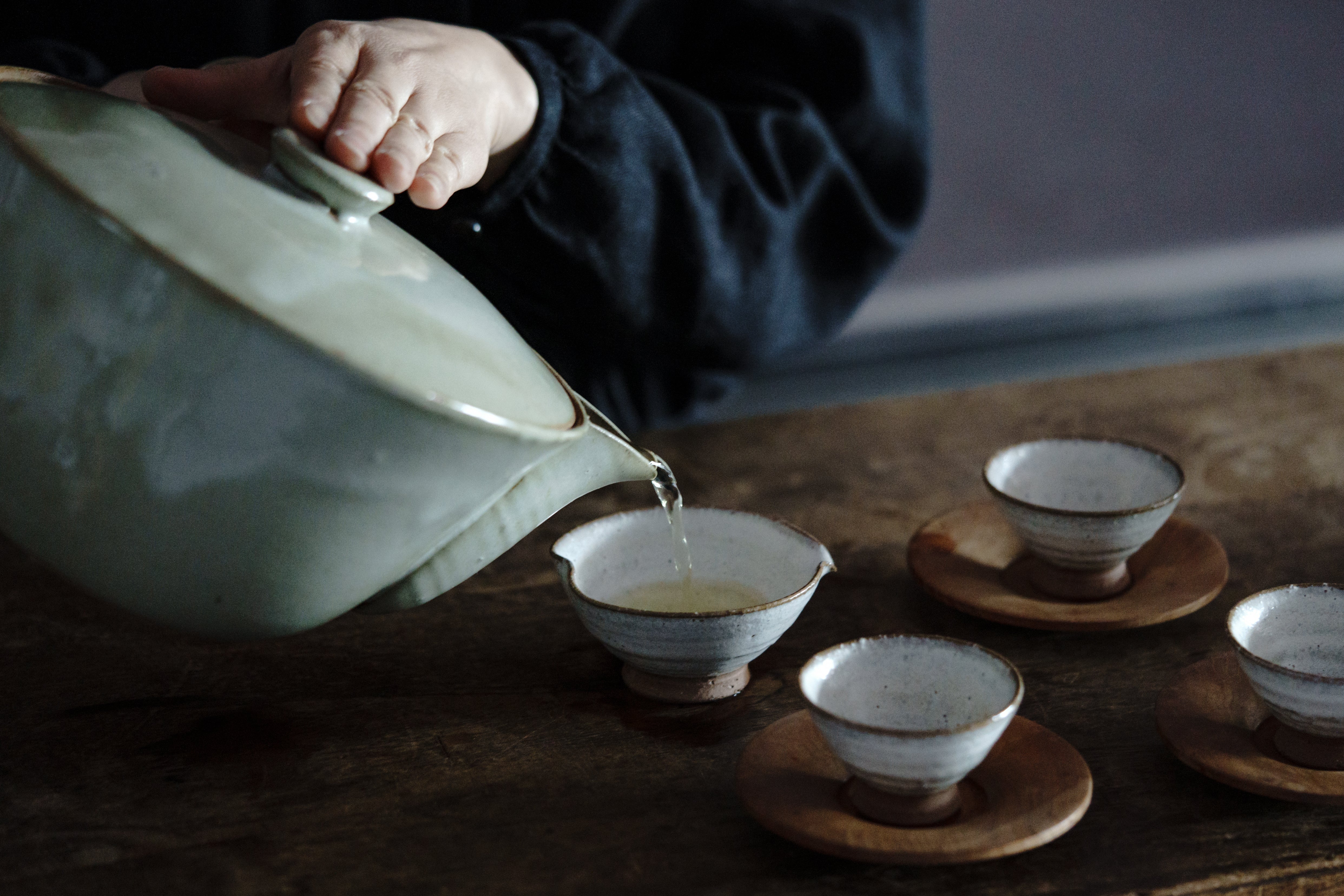 洋書　tea お茶を淹れる 急須など、リーフのお茶を淹れる時の道具類 – TE=CHA